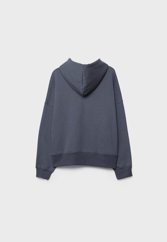 Hoodie mit Nieten und Stickerei