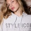 Hoodie mit Strasssteinen Hoodie mit Strasssteinen