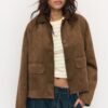 Jacke aus Kunstwildleder mit Taschen Jacke aus Kunstwildleder mit Taschen