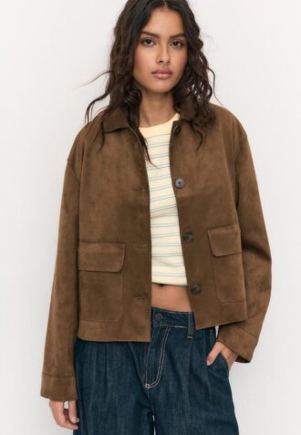 Jacke aus Kunstwildleder mit Taschen