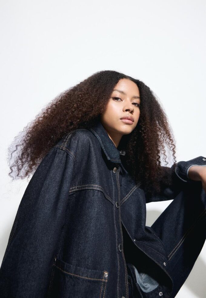 Jeansjacke mit Taschen Jeansjacke mit Taschen