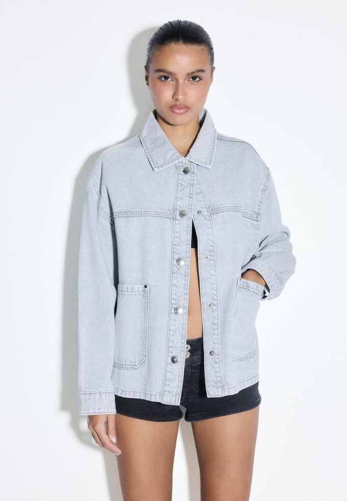 Jeansjacke mit Taschen Jeansjacke mit Taschen
