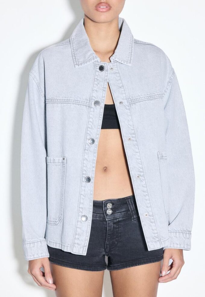 Jeansjacke mit Taschen Jeansjacke mit Taschen