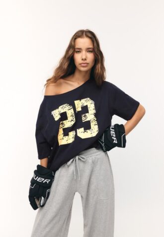 Kurzarm-T-Shirt 23 Kurzarm-T-Shirt 23