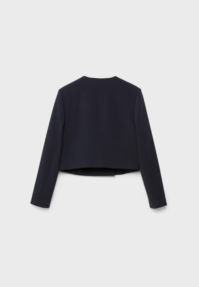 Kurzer Blazer mit Rundhalsausschnitt