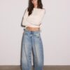 Kurzer Pullover mit U-Boot-Ausschnitt