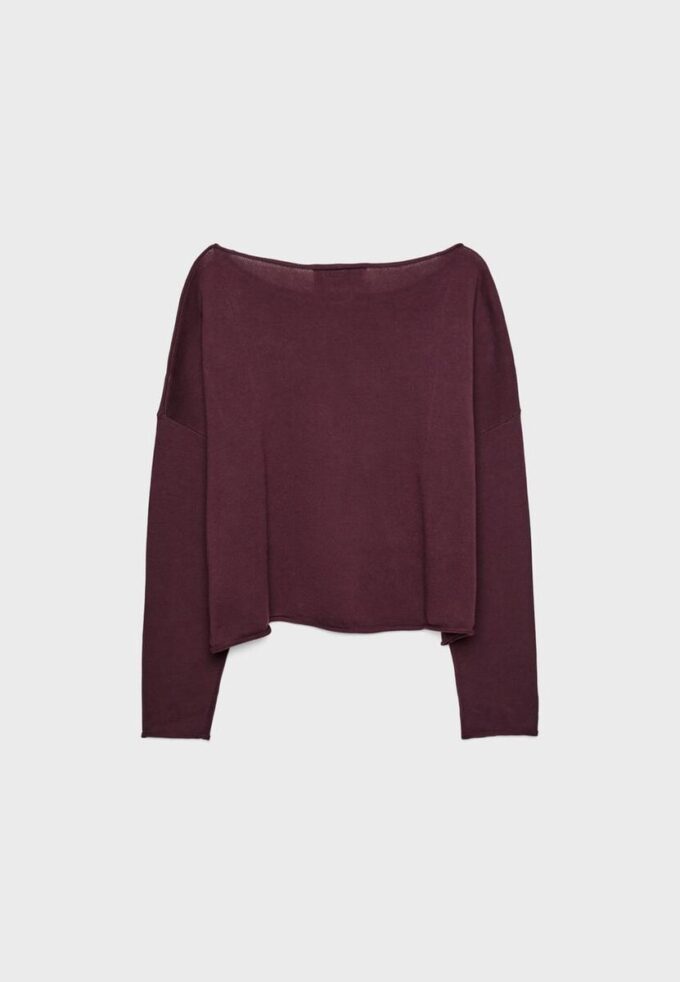 Kurzer Pullover mit U-Boot-Ausschnitt