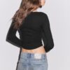 Kurzes asymmetrisches Kleid Kurzes asymmetrisches Kleid