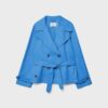 Kurzes, fließendes Trenchcoat mit Gürtel Kurzes, fließendes Trenchcoat mit Gürtel