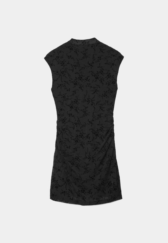 Kurzes Kleid im Qipao-Stil
