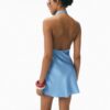 Kurzes Satin-Kleid mit Neckholder