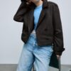 Kurzes Zweireihiger Trenchcoat Kurzes Zweireihiger Trenchcoat