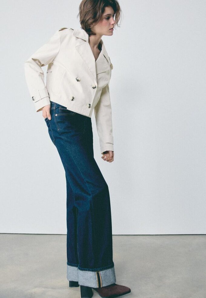 Kurzes Zweireihiger Trenchcoat
