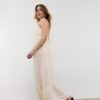 Langes Crêpe-Kleid mit Perlenverzierten Trägern