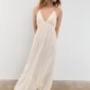 Langes Crêpe-Kleid mit Perlenverzierten Trägern