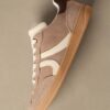 Lässige Ledersneaker