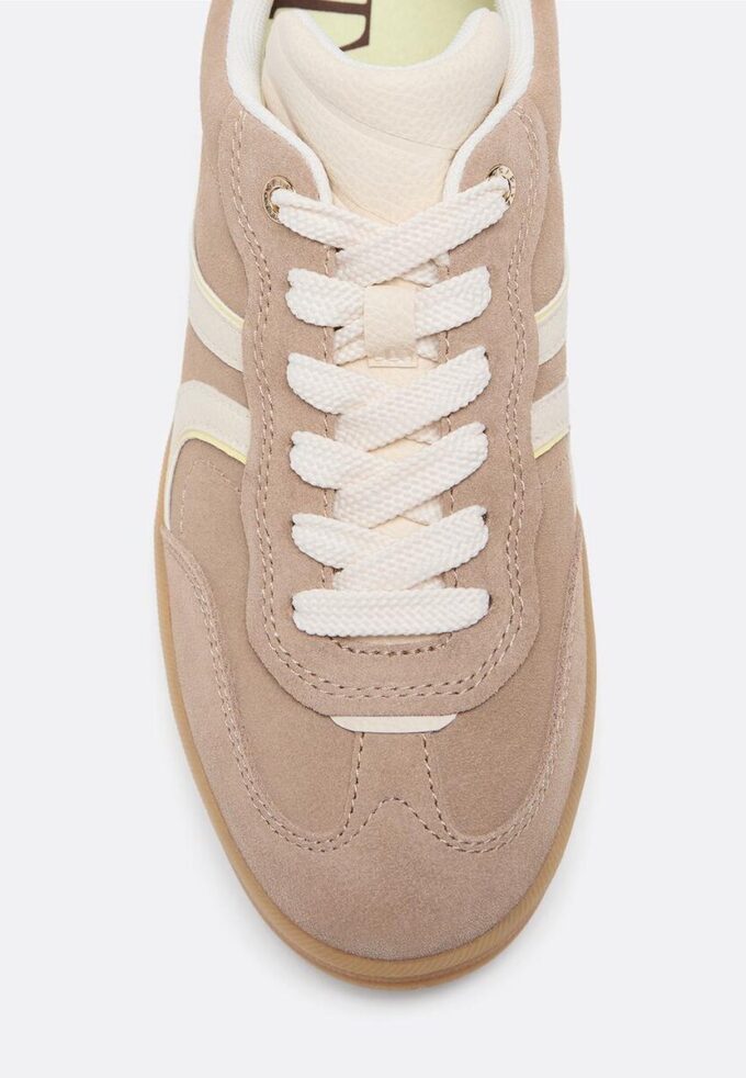 Lässige Ledersneaker