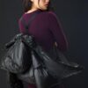Metallic-Daunenjacke mit Kapuze Metallic-Daunenjacke mit Kapuze