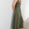 Midi-Kleid mit gekreuztem Rücken im Leinen-Look Midi-Kleid mit gekreuztem Rücken im Leinen-Look