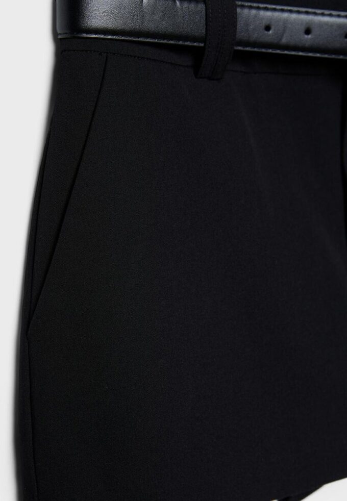 Mini-Skort mit Gürtel