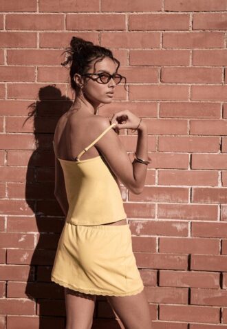 Mini-Skort mit Spitzenbesatz