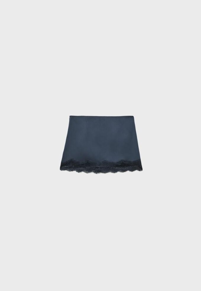 Minirock aus Satin mit Spitzenbesatz Minirock aus Satin mit Spitzenbesatz