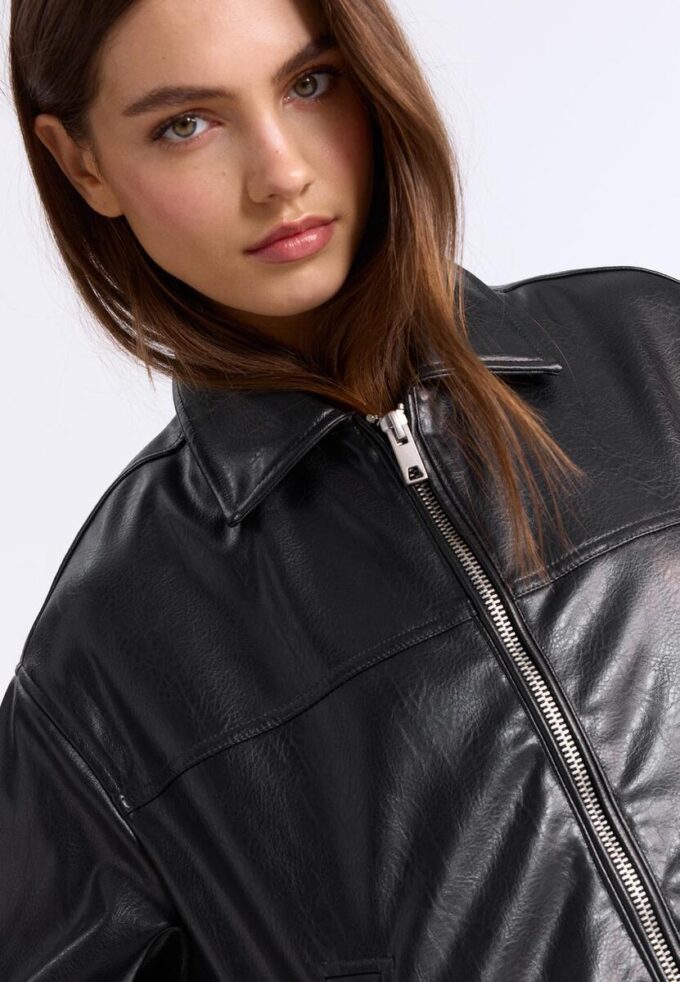 Oversize-Jacke in Lederoptik Oversize-Jacke in Lederoptik