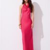 Rückenfreies Midi-Kleid mit Neckholder Rückenfreies Midi-Kleid mit Neckholder