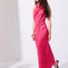 Rückenfreies Midi-Kleid mit Neckholder Rückenfreies Midi-Kleid mit Neckholder