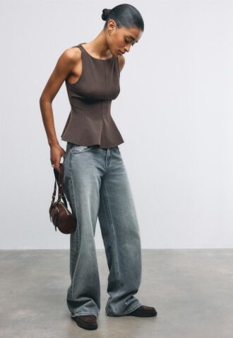 Ärmelloses Peplum-Oberteil
