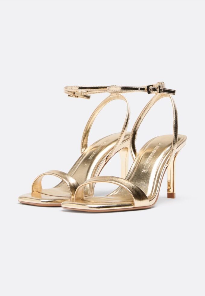 Sandalen mit Stilettoabsatz Sandalen mit Stilettoabsatz
