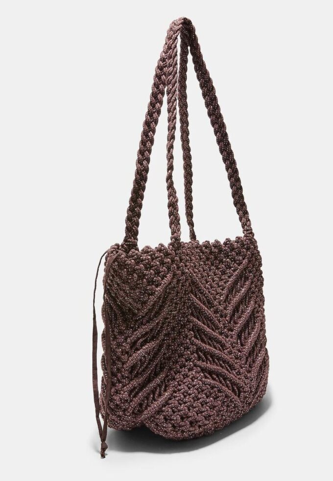 Shopper-Tasche aus Häkelstoff mit Metallfäden Shopper-Tasche aus Häkelstoff mit Metallfäden