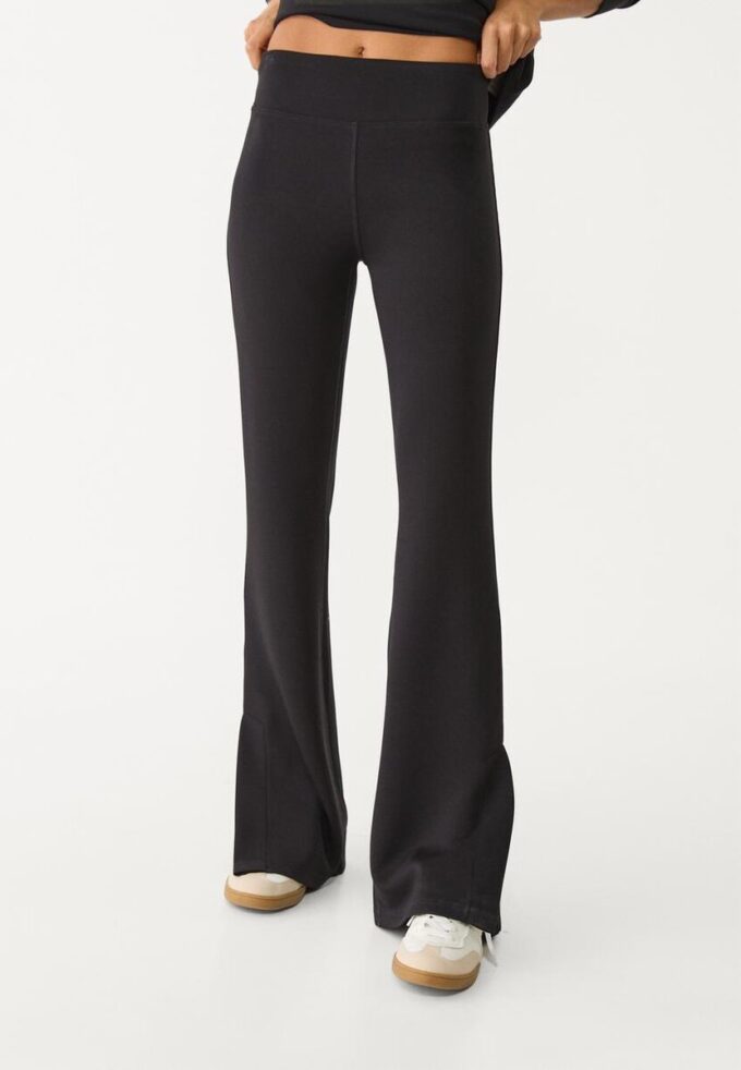 Soft Touch-Hose mit Schlag Soft Touch-Hose mit Schlag