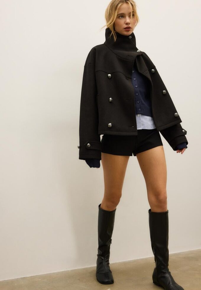 Soft Touch-Jacke mit Überkreuzverschluss und hohem Kragen Soft Touch-Jacke mit Überkreuzverschluss und hohem Kragen