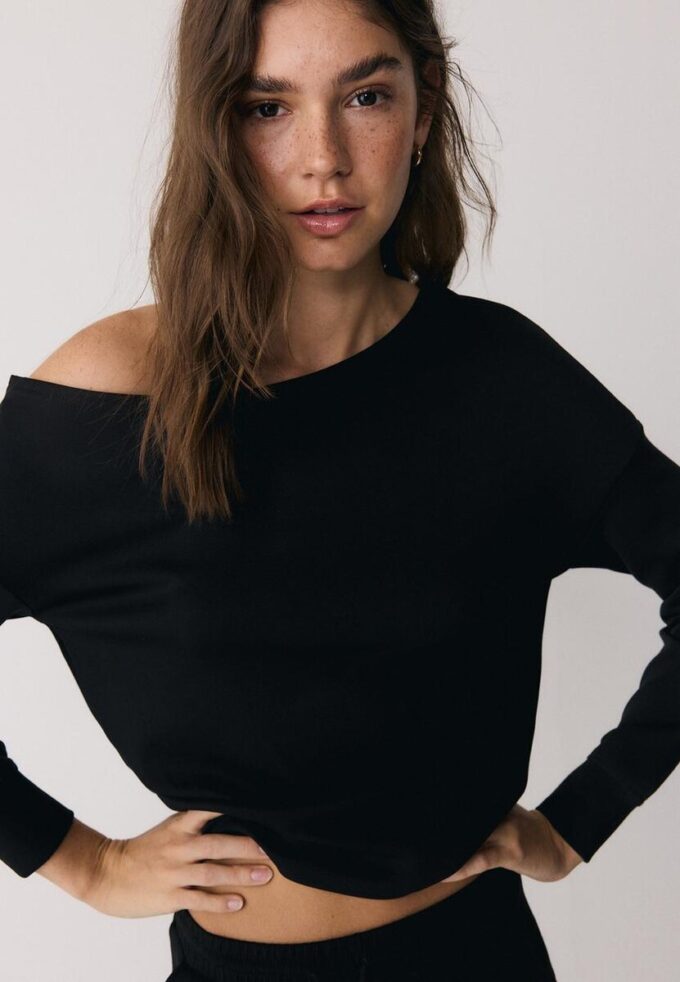 Soft Touch-Sweatshirt mit schulterfreiem Ausschnitt