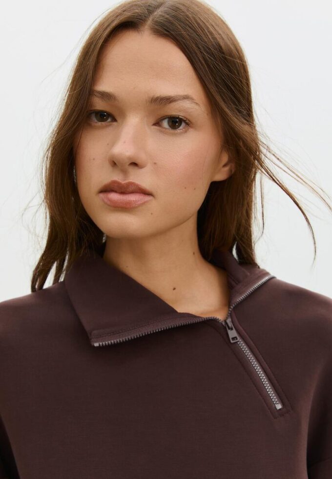 Soft Touch-Sweatshirt mit seitlichem Reißverschluss