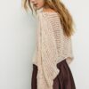Strickpullover im Cape-Stil mit Schleife