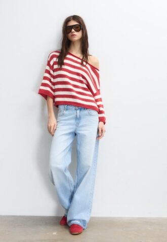 Strickpullover mit U-Boot-Ausschnitt