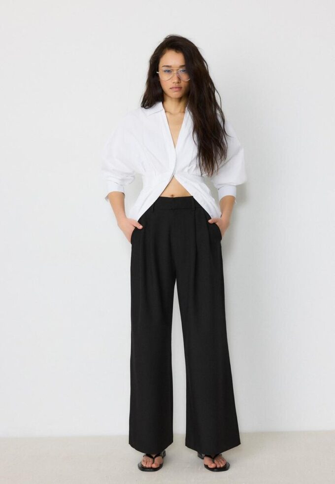 Superweite, verstellbare Hose Superweite, verstellbare Hose