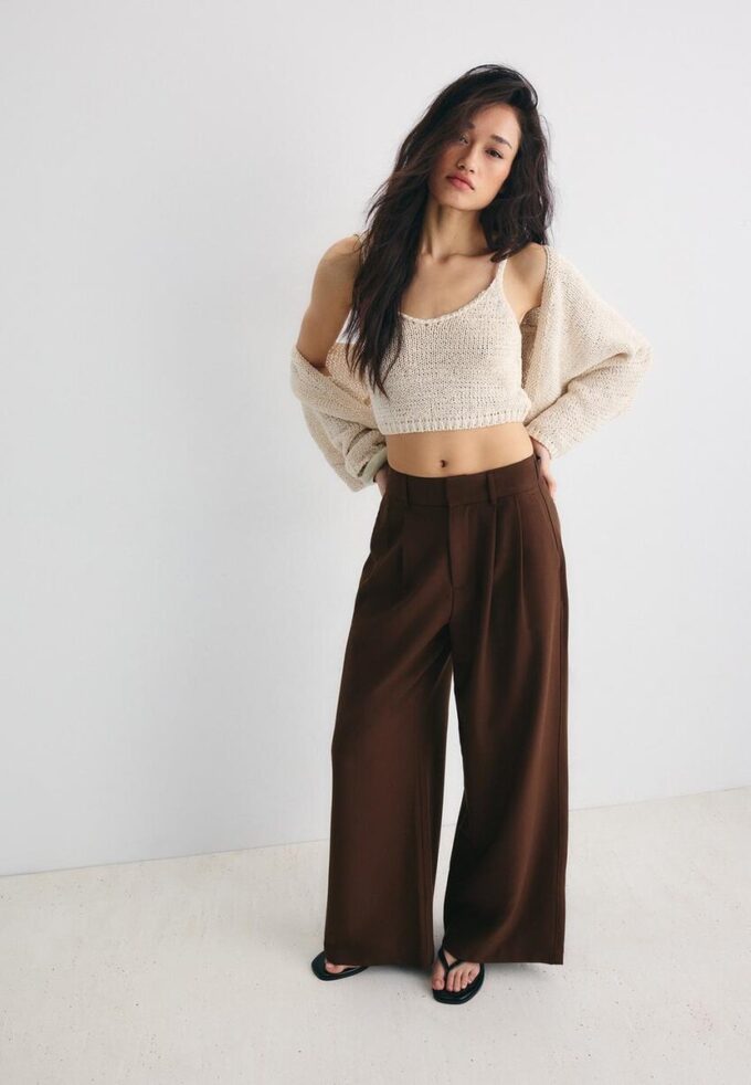 Superweite, verstellbare Hose Superweite, verstellbare Hose