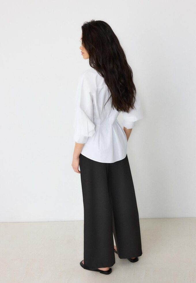 Superweite, verstellbare Hose Superweite, verstellbare Hose