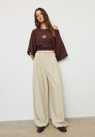 Verstellbare Hose mit extra weitem Bein