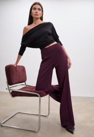 Weit geschnittene elegante Hose