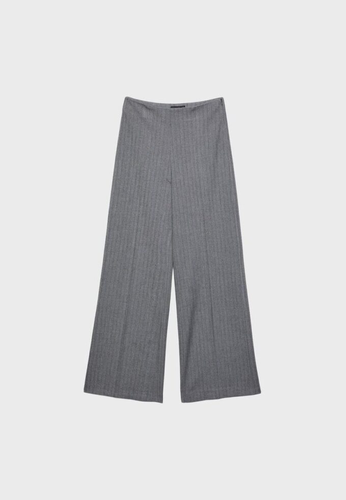 Weit geschnittene elegante Hose