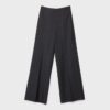 Weit geschnittene elegante Hose