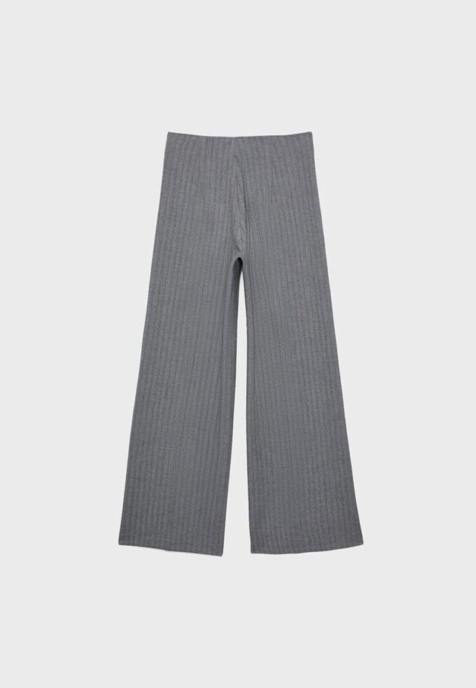 Weit geschnittene elegante Hose