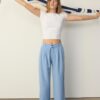 Wide Leg Hosen mit Schnallendetail Wide Leg Hosen mit Schnallendetail