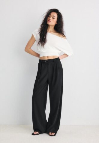 Wide Leg Hosen mit Schnallendetail