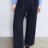 Wide Leg Hosen mit Schnallendetail Wide Leg Hosen mit Schnallendetail